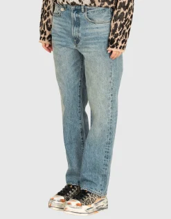 Washed-Out Boyfriend-Jeans