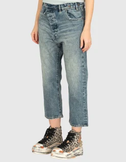 Washed-Out Jeans mit asymmetrischem Bund