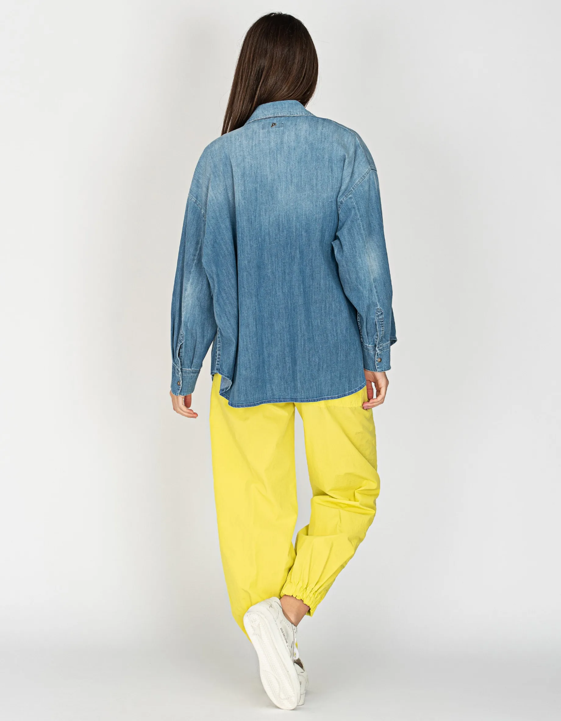 Washed-Out Jeanshemd mit Brusttaschen