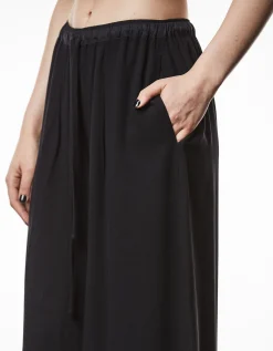 Wide-Leg Hose