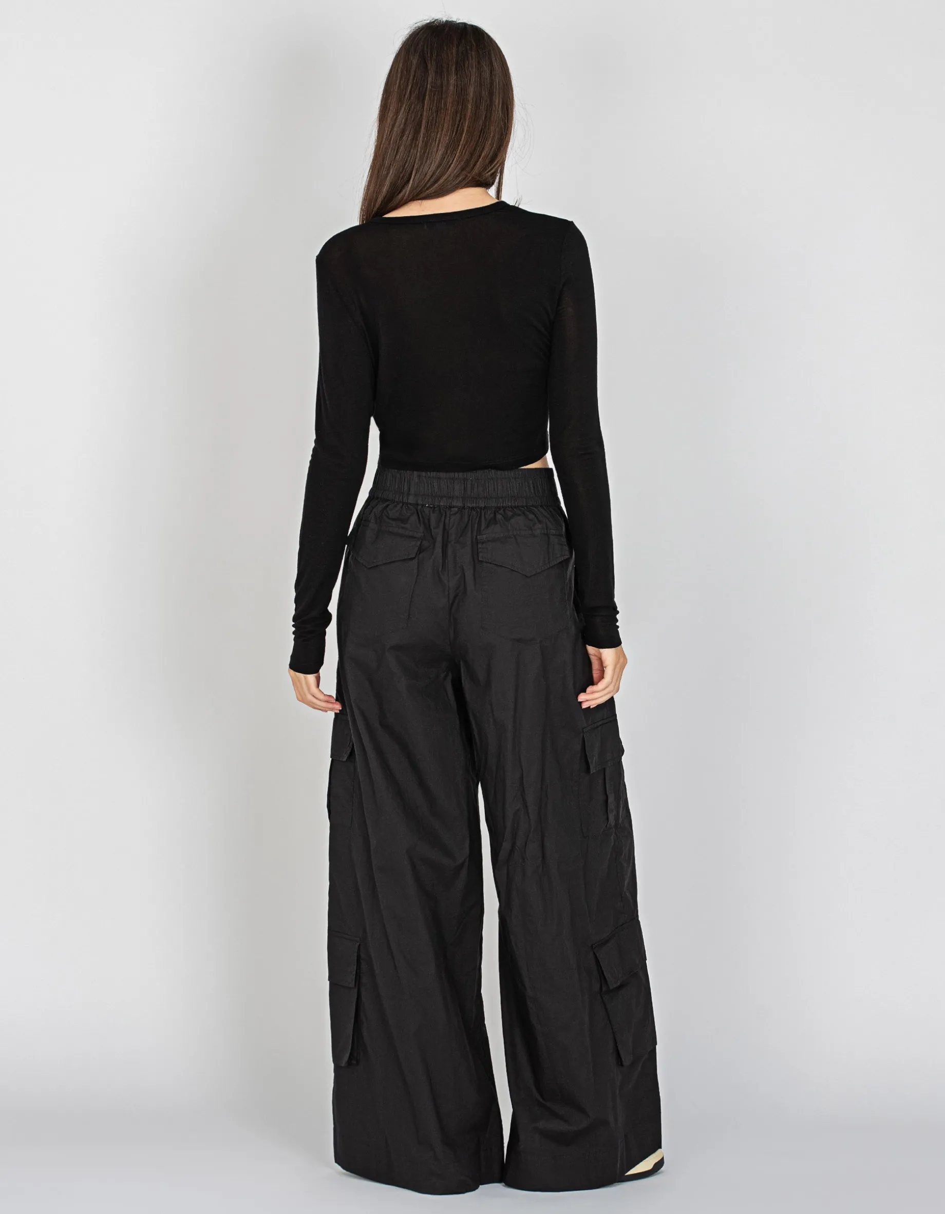 Wide-Leg Hose mit aufgesetzten Taschen