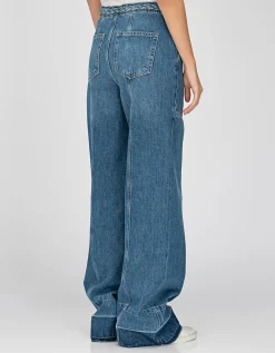 Wide-Leg Jeans