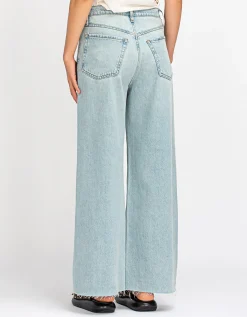 Wide-Leg Jeans