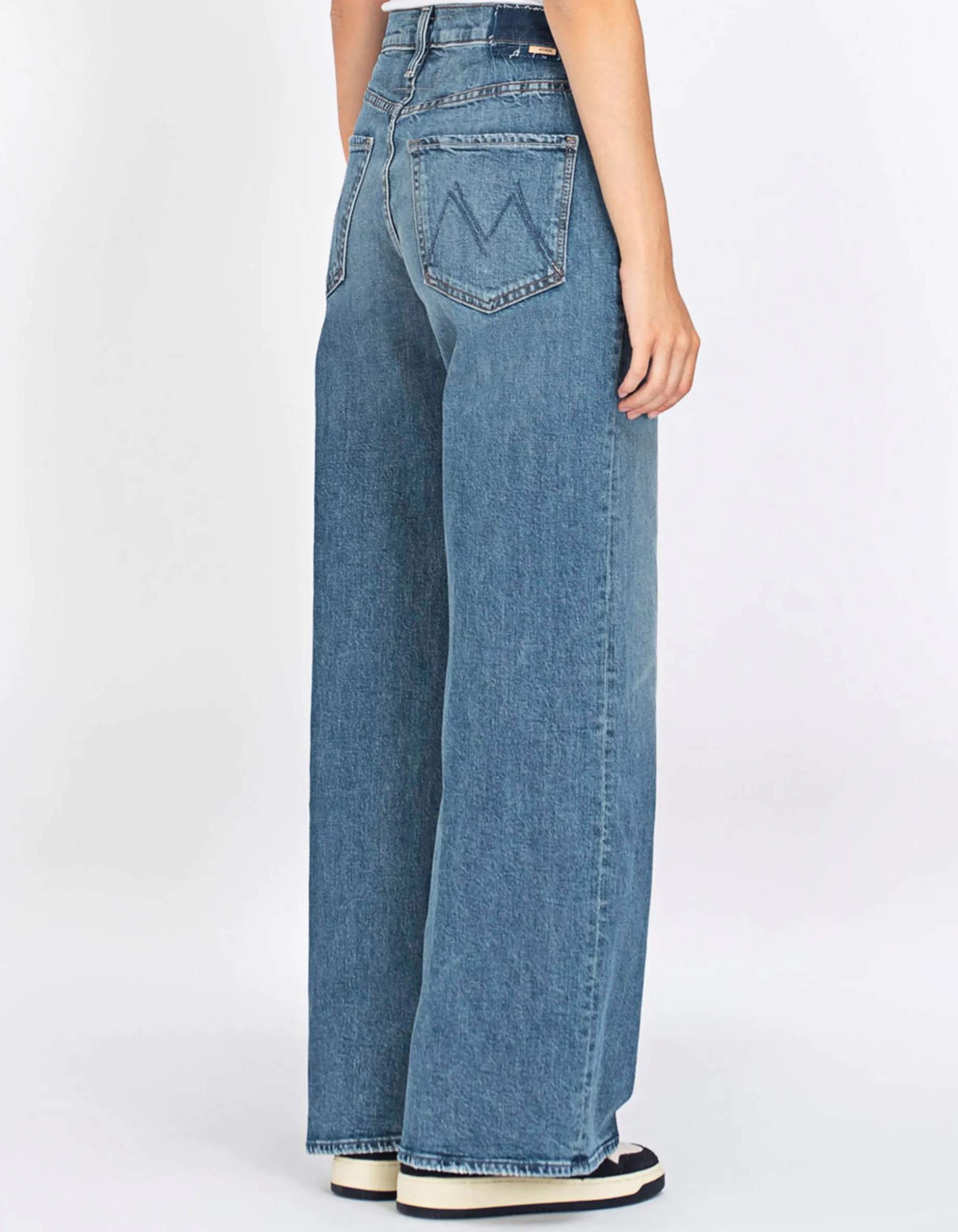 Wide-Leg Jeans
