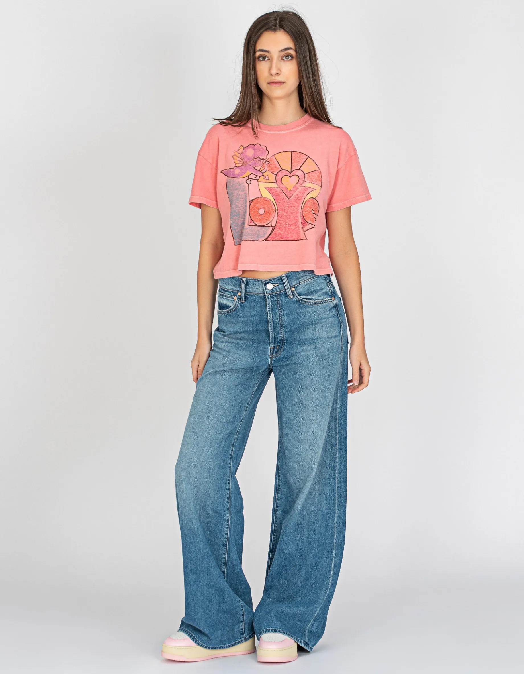 Wide-Leg Jeans