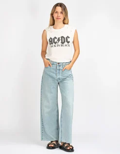 Wide-Leg Jeans
