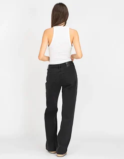Wide-Leg Jeans