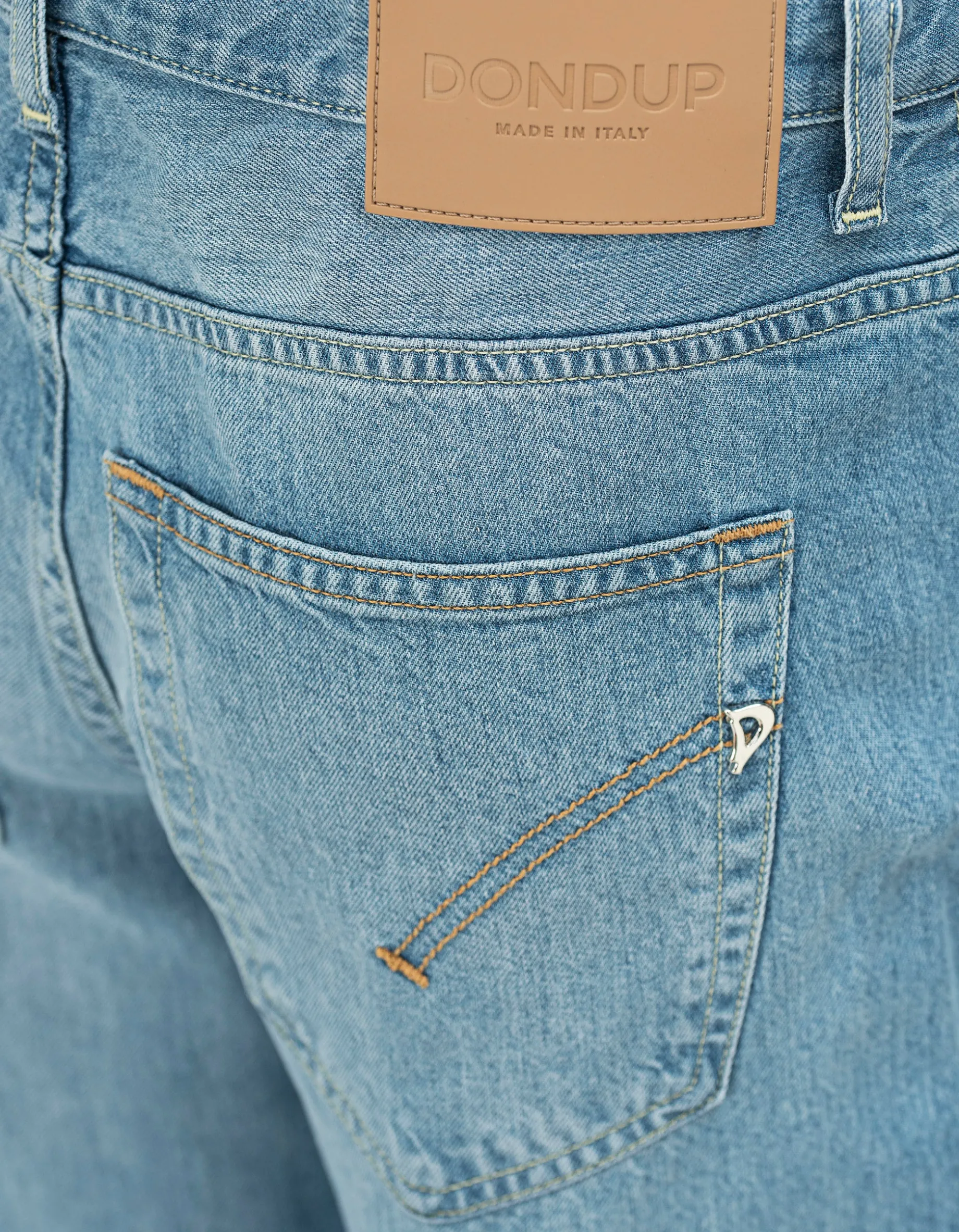 Wide-Leg Jeans