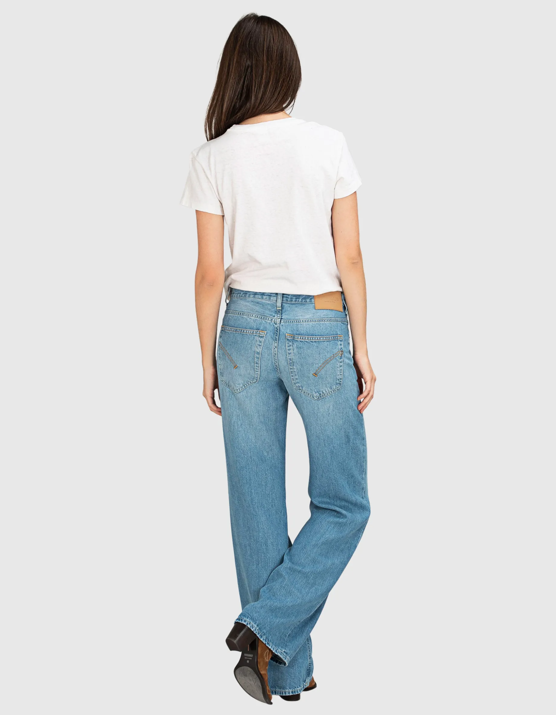 Wide-Leg Jeans