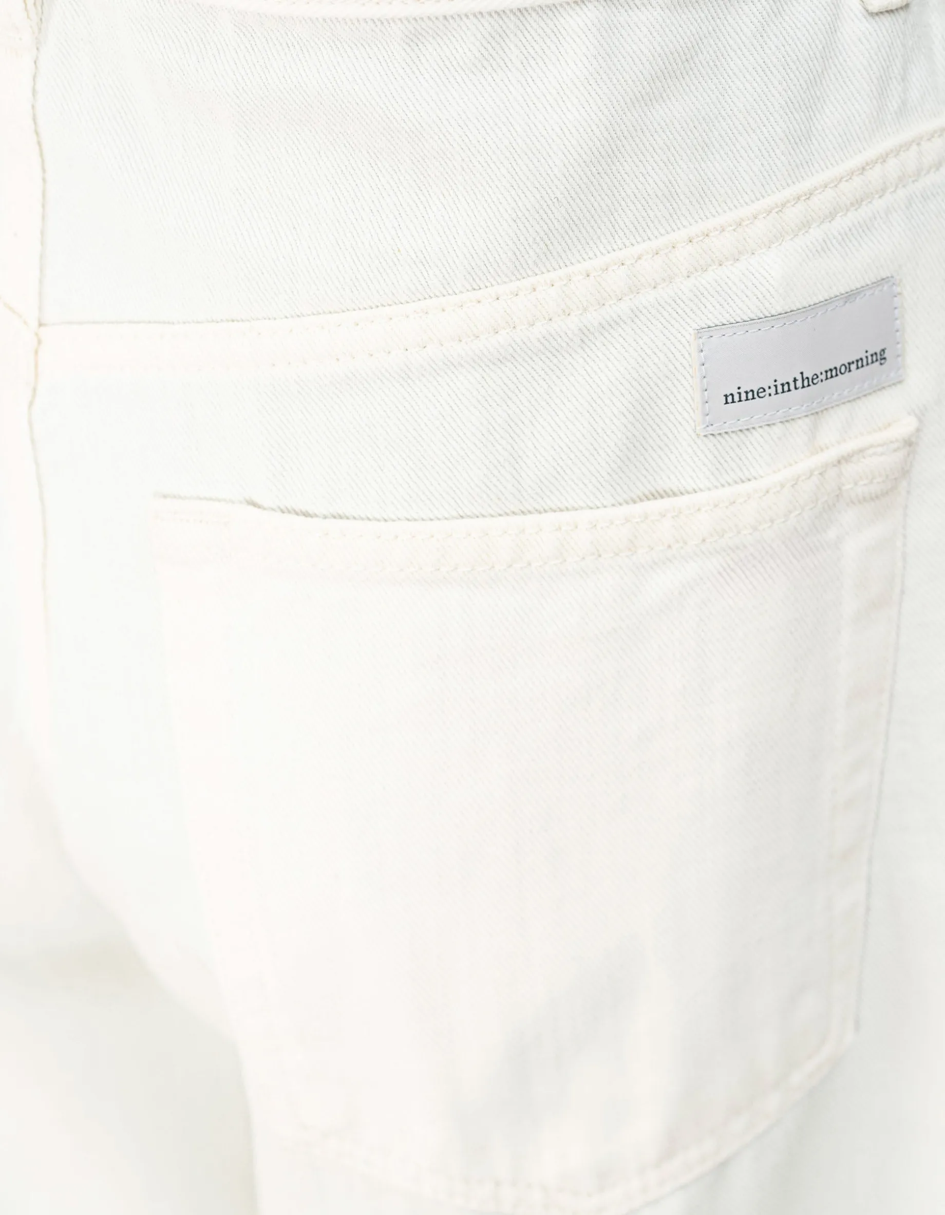 Wide-Leg Jeans
