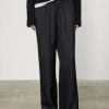Wide-Leg Seiden-Hose