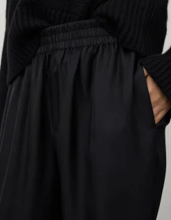 Wide-Leg Seiden-Hose