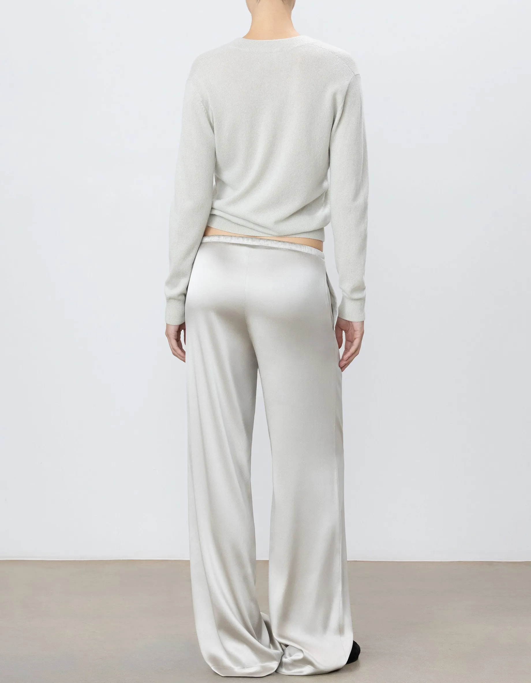 Wide-Leg Seiden-Hose Brody