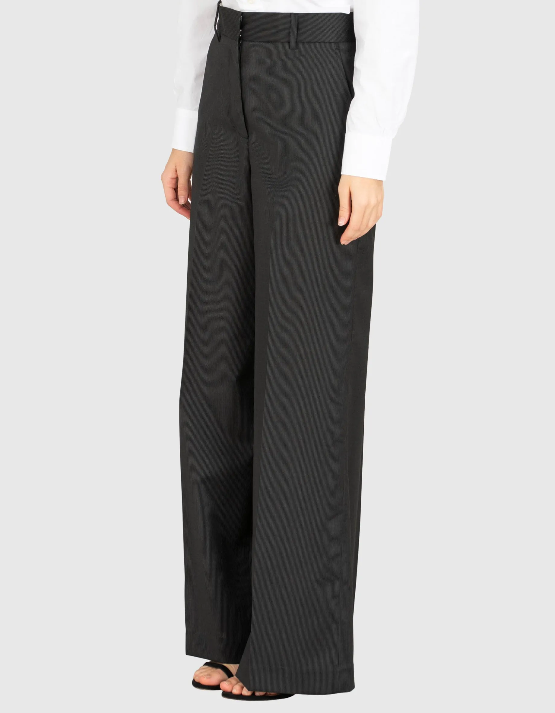 Wide-Leg Woll-Bundfaltenhose