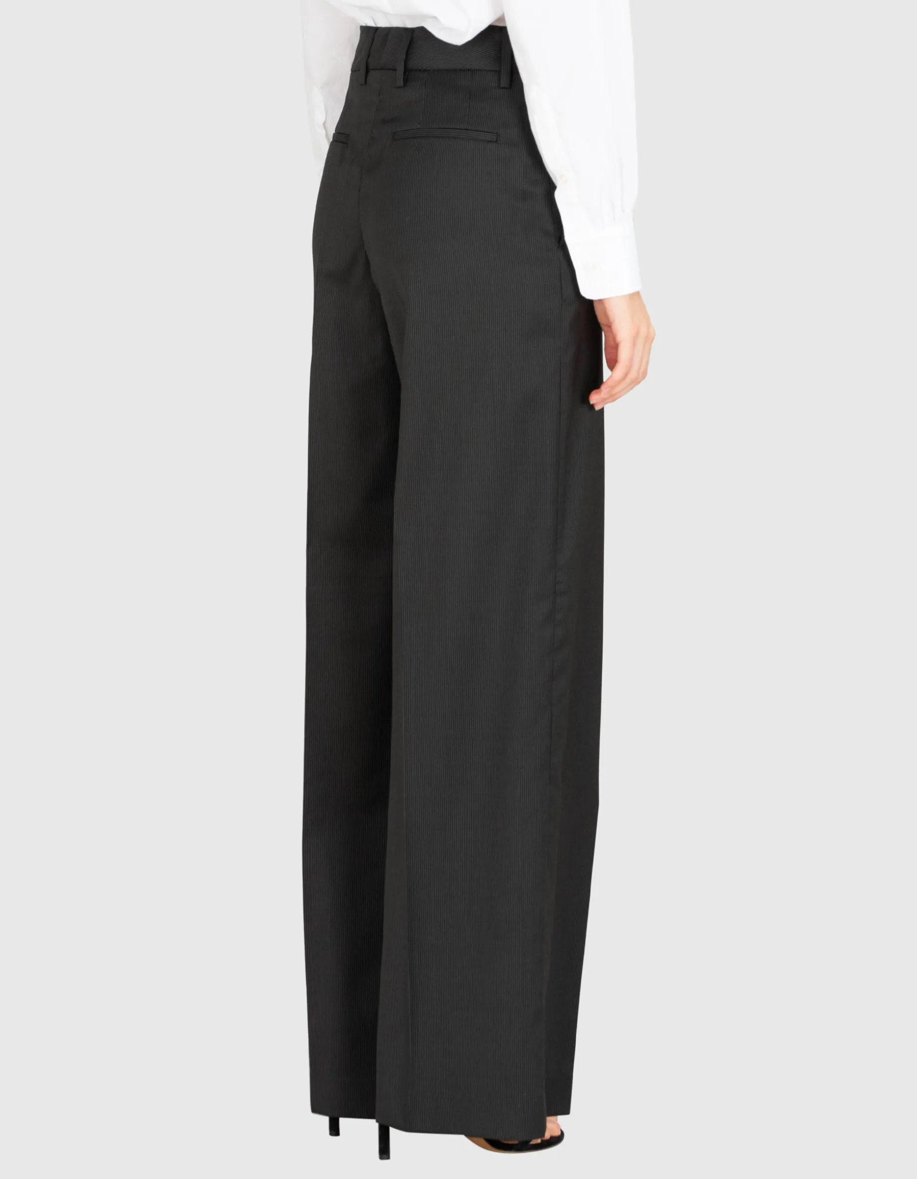 Wide-Leg Woll-Bundfaltenhose