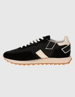 Wildleder-Sneaker mit Mesh-Details